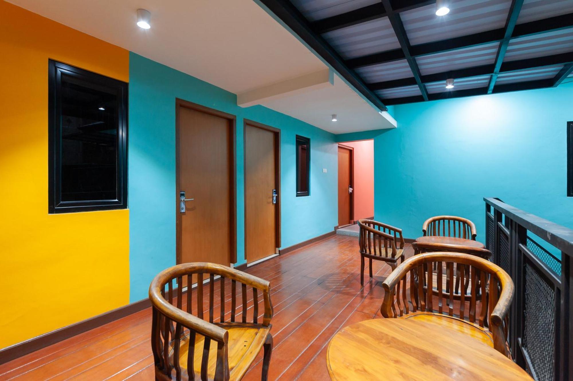 Sans Hotel Suryakencana Bogor Exterior photo